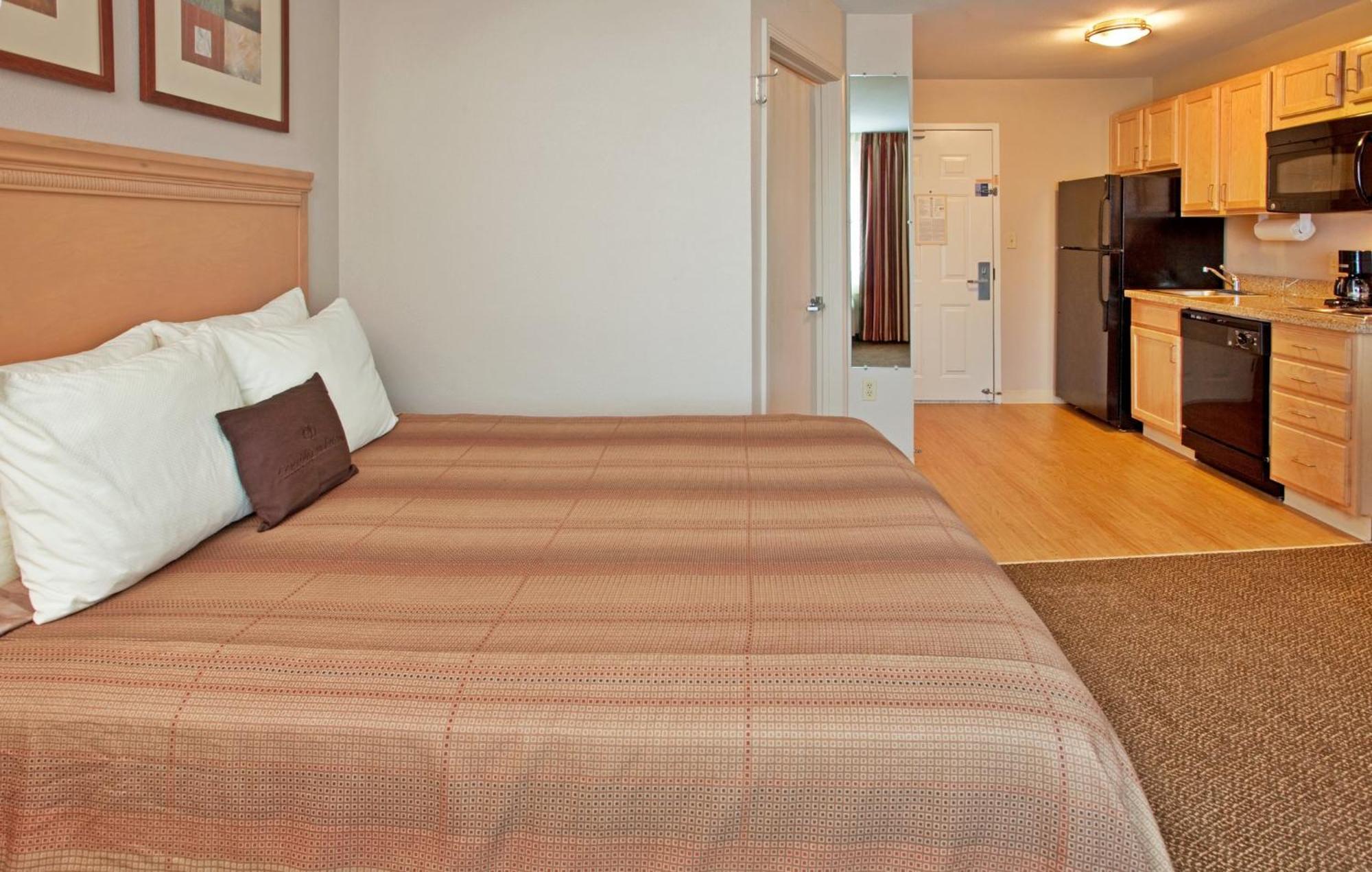 Candlewood Suites Junction City - Ft. Riley By Ihg Εξωτερικό φωτογραφία